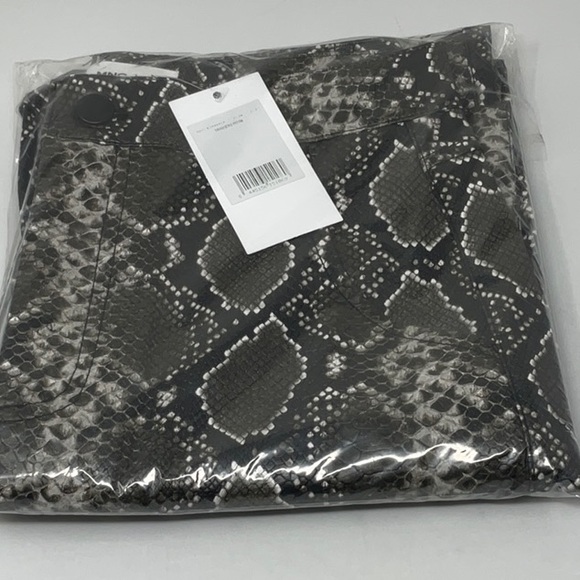 NWT women’s MANGO python print capri pants, size 2 - Picture 5 of 7